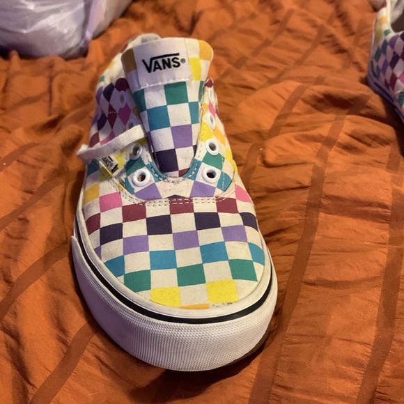 •Vans• - Picture 2 of 3